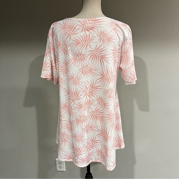 LuLaRoe perfect tee pink leaves loose fit short sleeve shirt - Picture 6 of 12